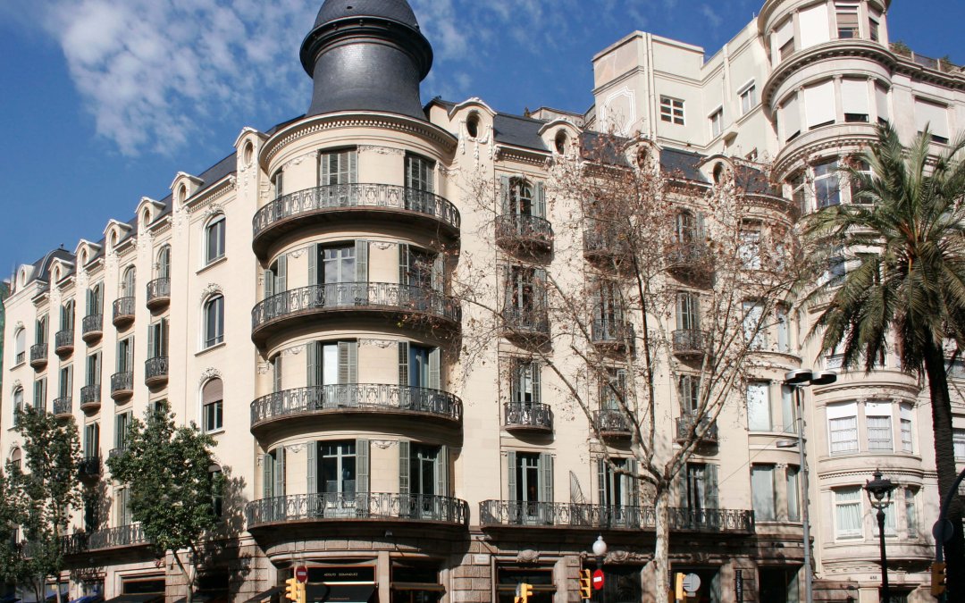 Per què a Renta Corporación podem ser el teu millor aliat per vendre el teu edifici a Barcelona?