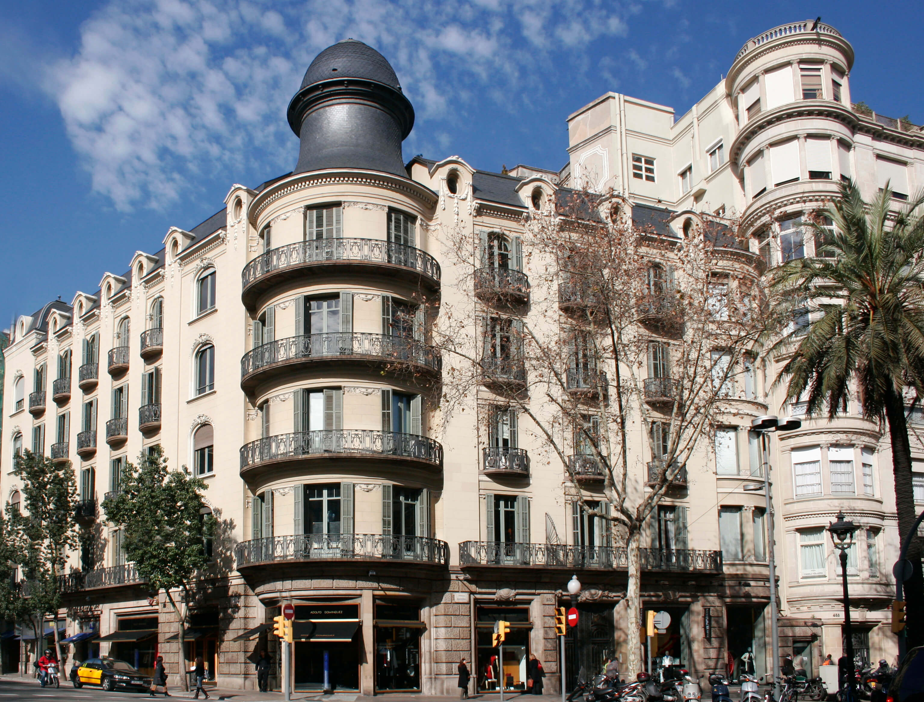 Why can Renta Corporación be your best ally to sell your building in Barcelona?