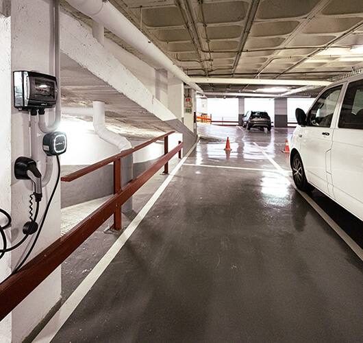 11parking-piso-lujo-via-augusta-4o2a